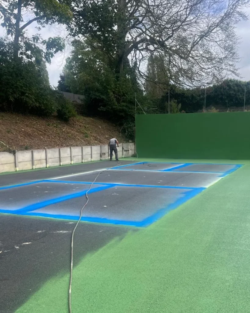 mise en peinture terrain pickleball